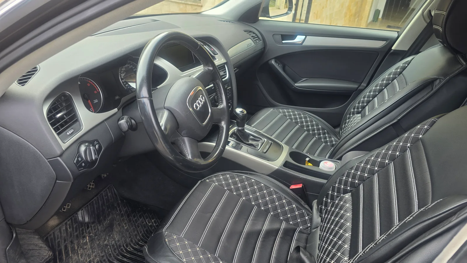 Vând Audi A4 puțin utilizat 86380 km REALI