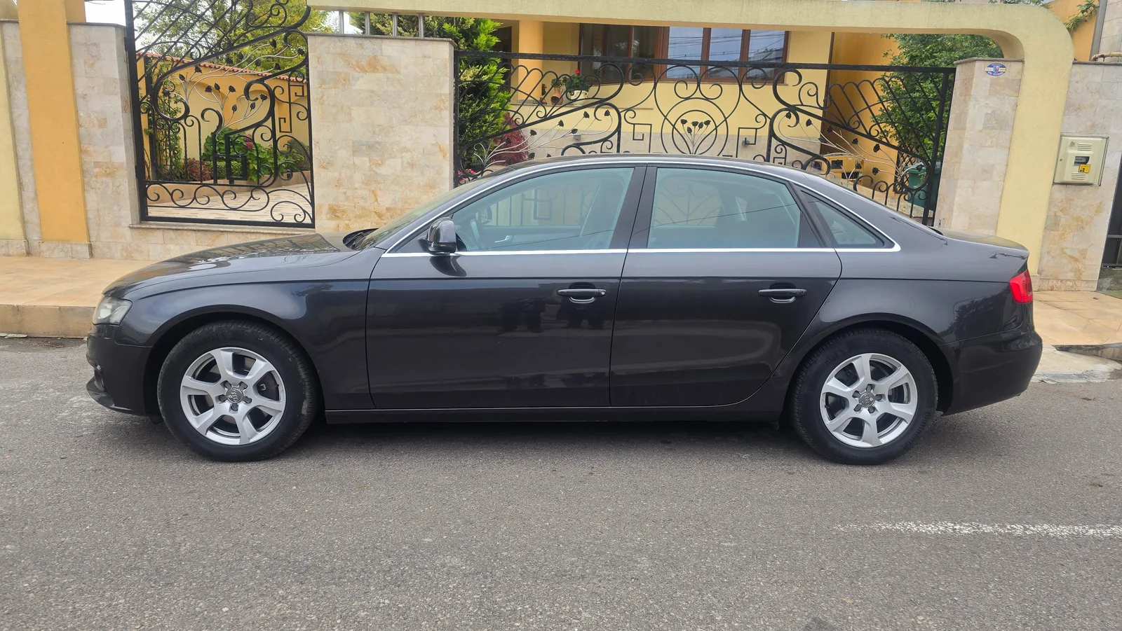 Vând Audi A4 puțin utilizat 86380 km REALI