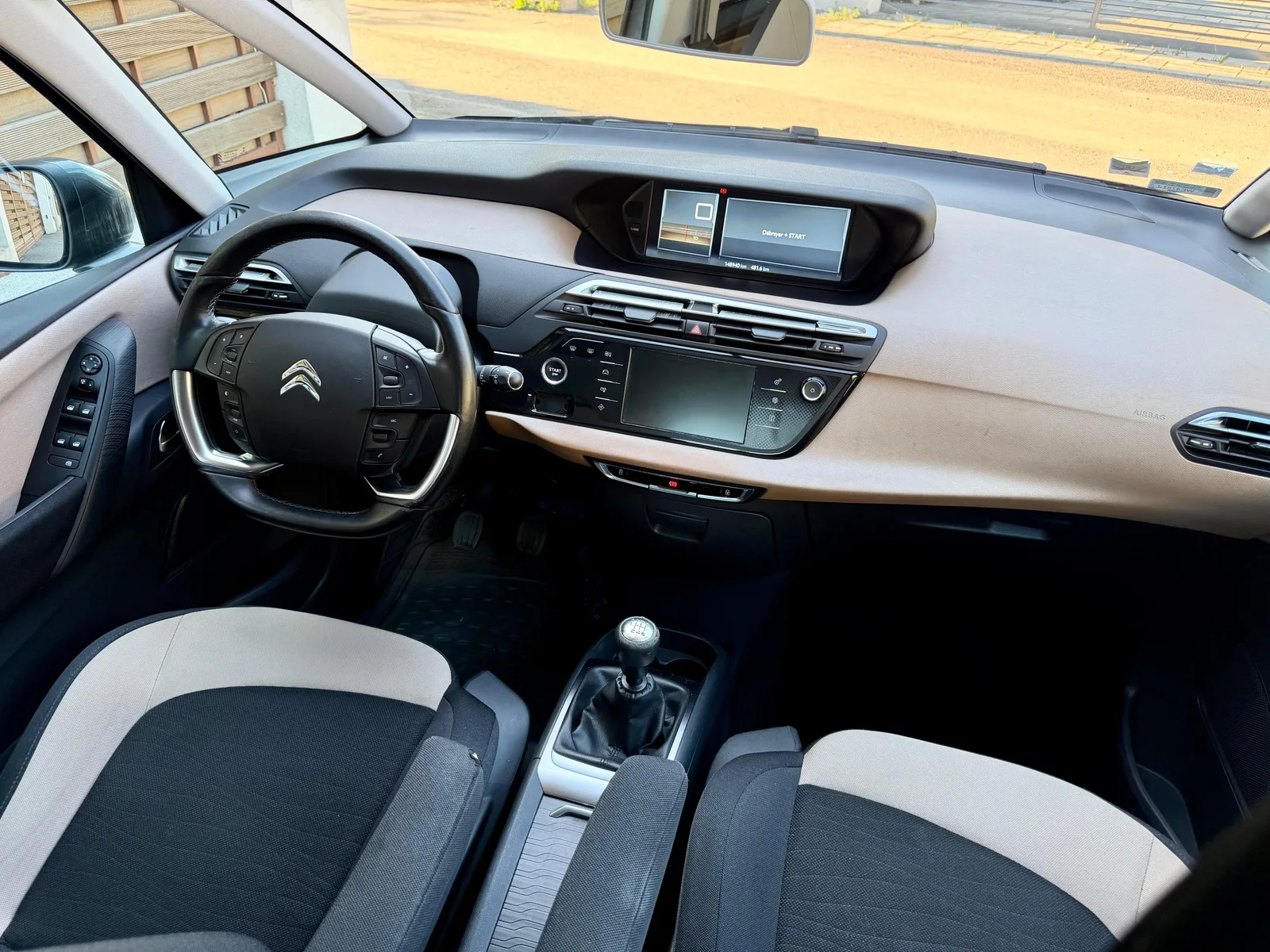 CITROEN C4 picasso-155.000 km- an 2016
