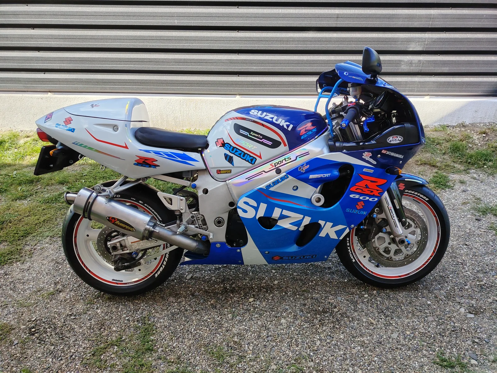 SUZUKI GSXR 600 ! ca NOU