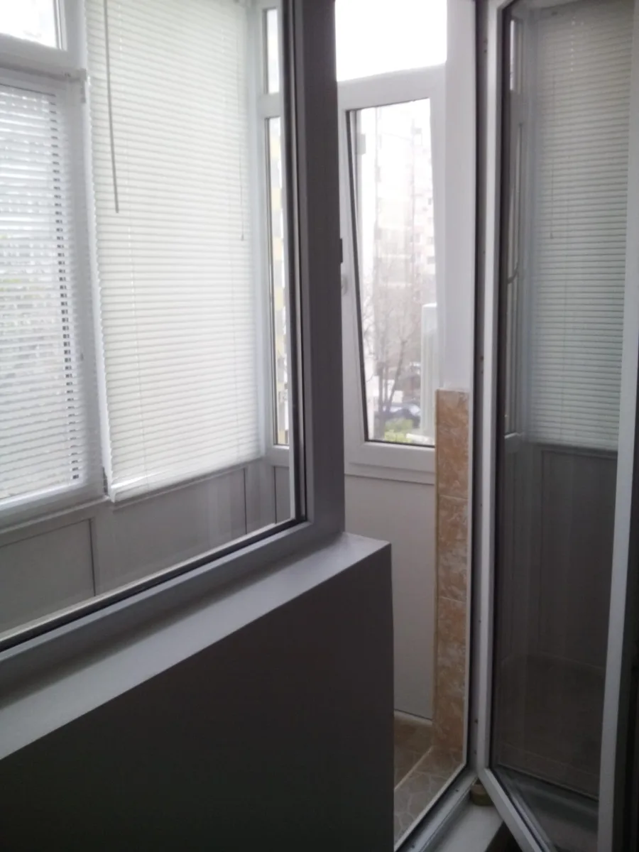 De închiriat garsoniera decomantată 36 mp Dristor 1 metrou