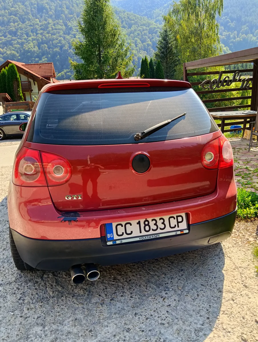 Volkswagen golf 5  urgent