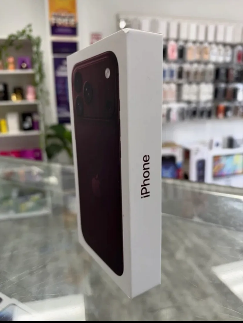 iPhone 18 Pro Max 512GB nou, original, deblocat (pentru SIM fizic) + Garanție.